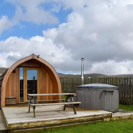Black Coombe-uk1392 Holiday home